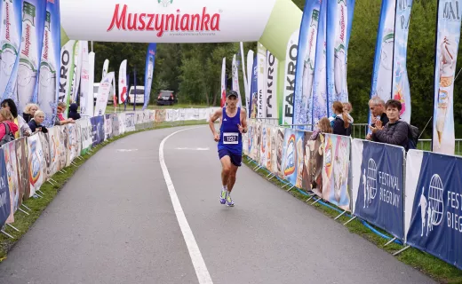 Wielcy triumfatorzy Sądeckiej Dychy! Nie dali szans konkurentom [WIDEO] - 15